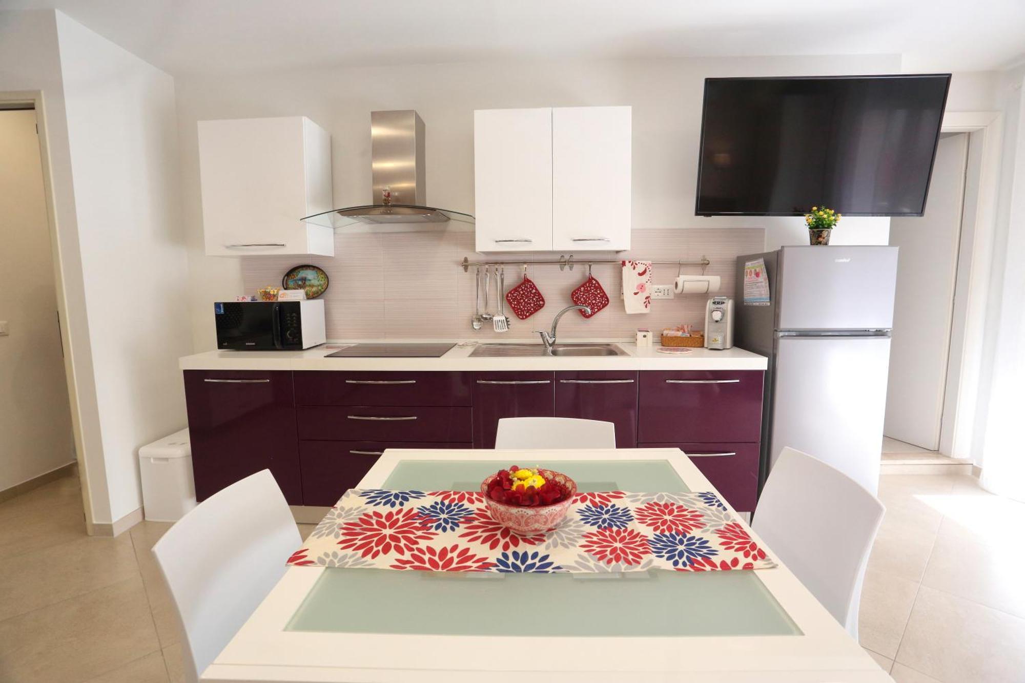 Theos Holidays Apartments Giardini Naxos Exterior photo